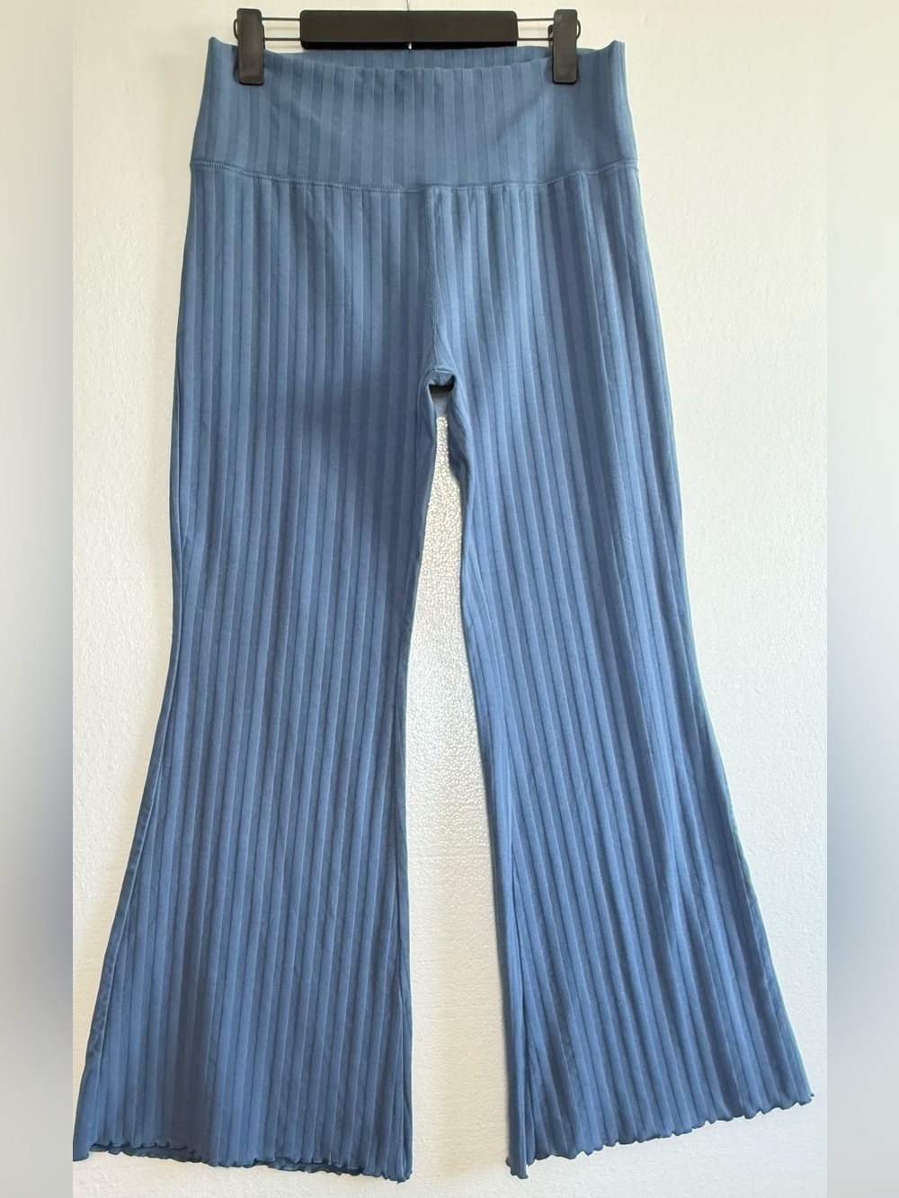 Offline By Aerie Original Flare High Rise Leggings Size XL Ribbed Dust Blue